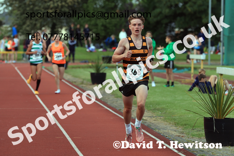 3000 metres, 2026 NEGP 2, Monkton Stadium, Wednesday, May 27th. Photo: David T. Hewitson/Sports for All Pics
